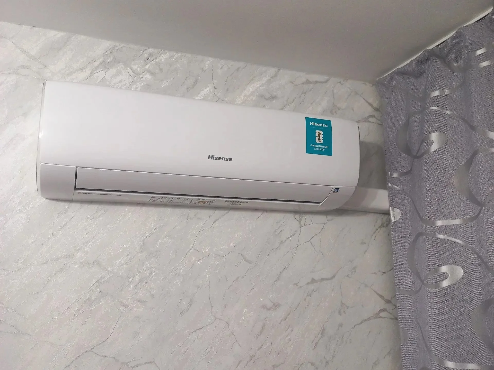 Установка Hisense ZOOM 2.0 DC Inverter на ул. Переходникова