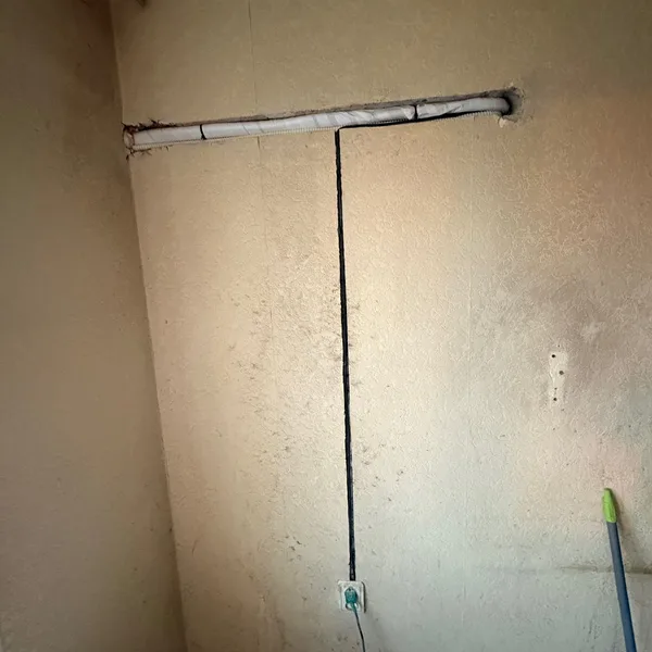 Установка кондиционера в 1 этап со штроблением